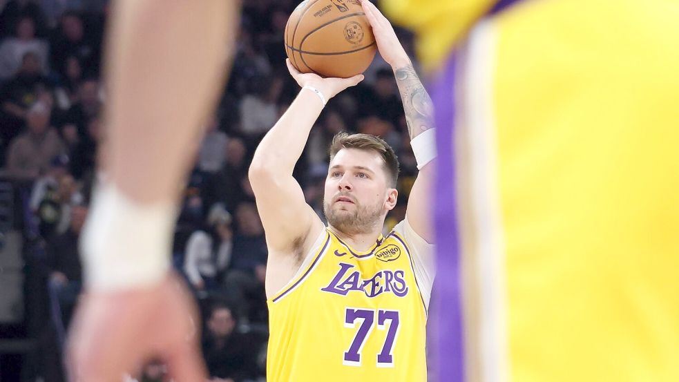 Muss bei den Lakers erst noch richtig ankommen: NBA-Star Luka Doncic. Foto: Rob Gray/AP/dpa