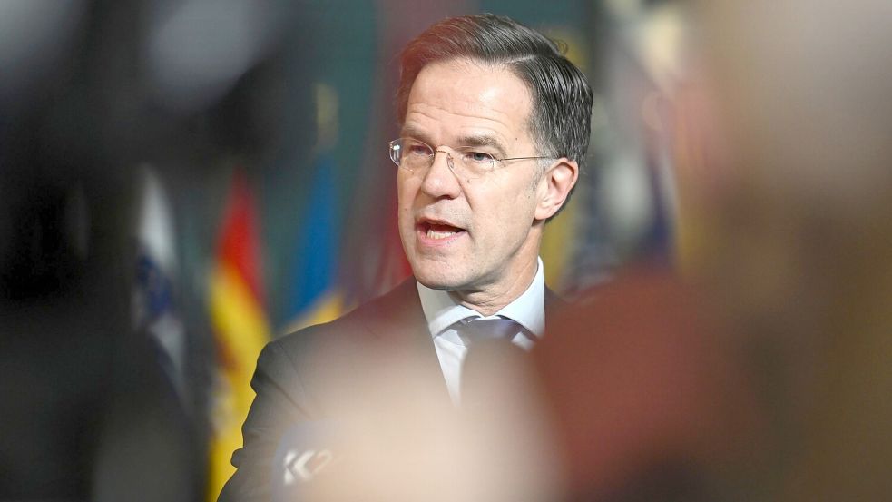 Nato-Generalsekretär Rutte will sich mit den Bündnispartnern abstimmen. Foto: Harry Nakos/AP/dpa