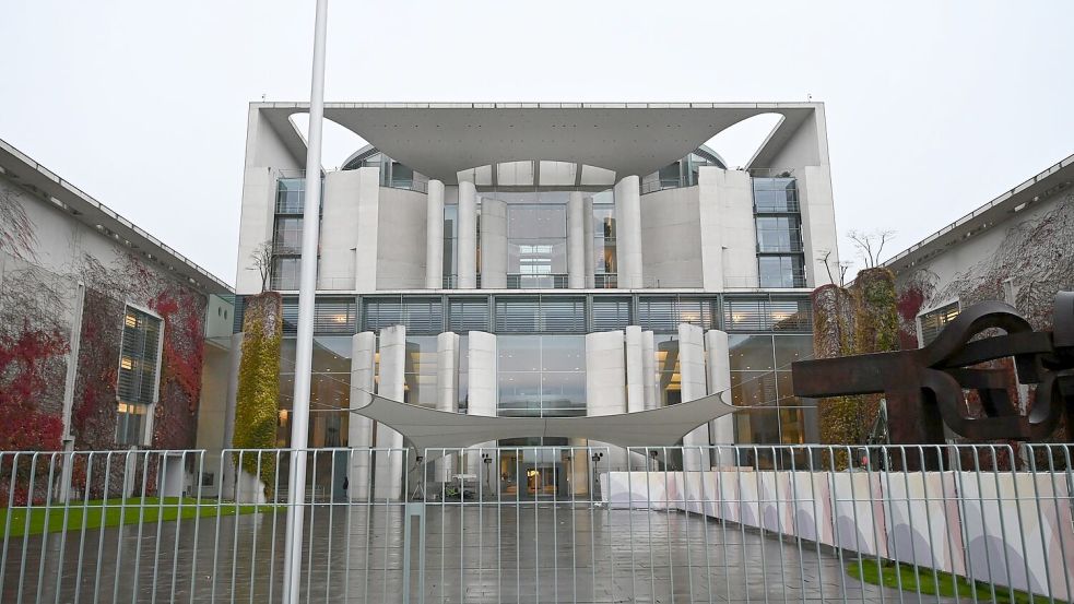 Die aktuelle Bundesregierung bleibt nach der Wahl geschäftsführend im Amt. (Archivbild) Foto: Markus Lenhardt/dpa