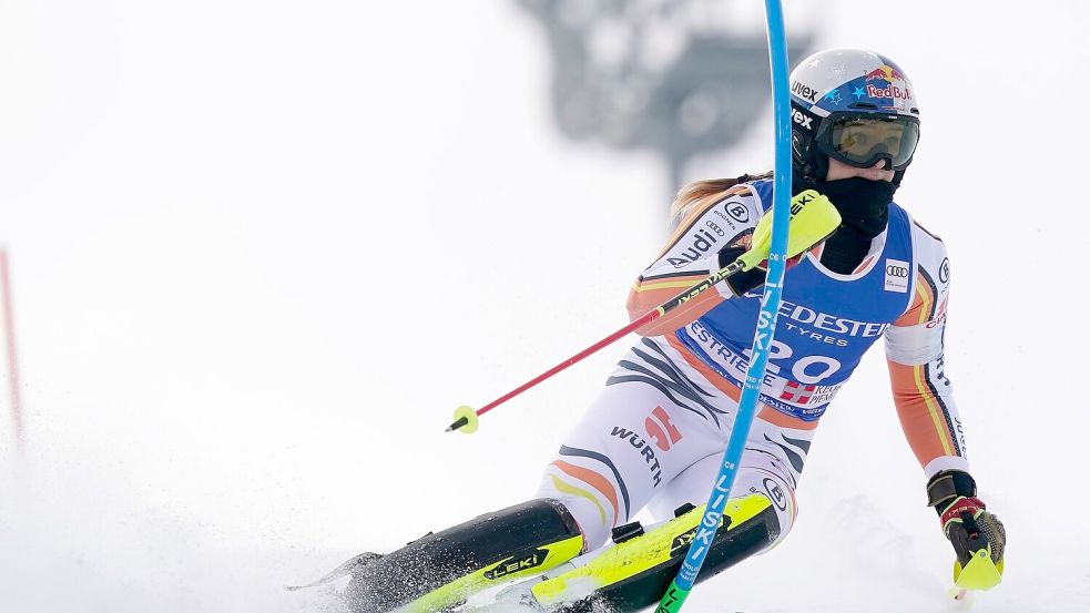 Beste Deutsche im Slalom von Sestriere: Emma Aicher. Foto: Piermarco Tacca/AP/dpa