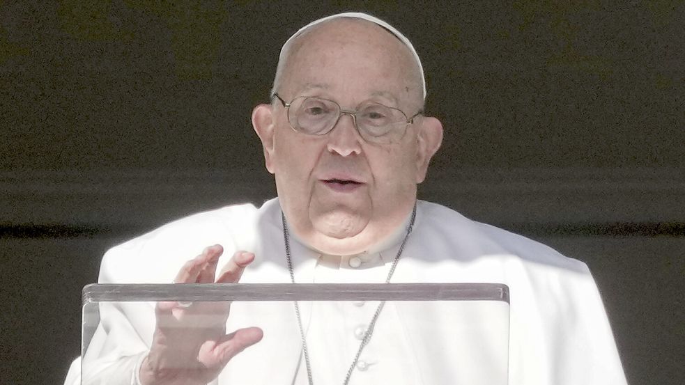 Papst Franziskus liegt seit mehr als einer Woche im Krankenhaus. Foto: dpa/AP/Andrew Medichini