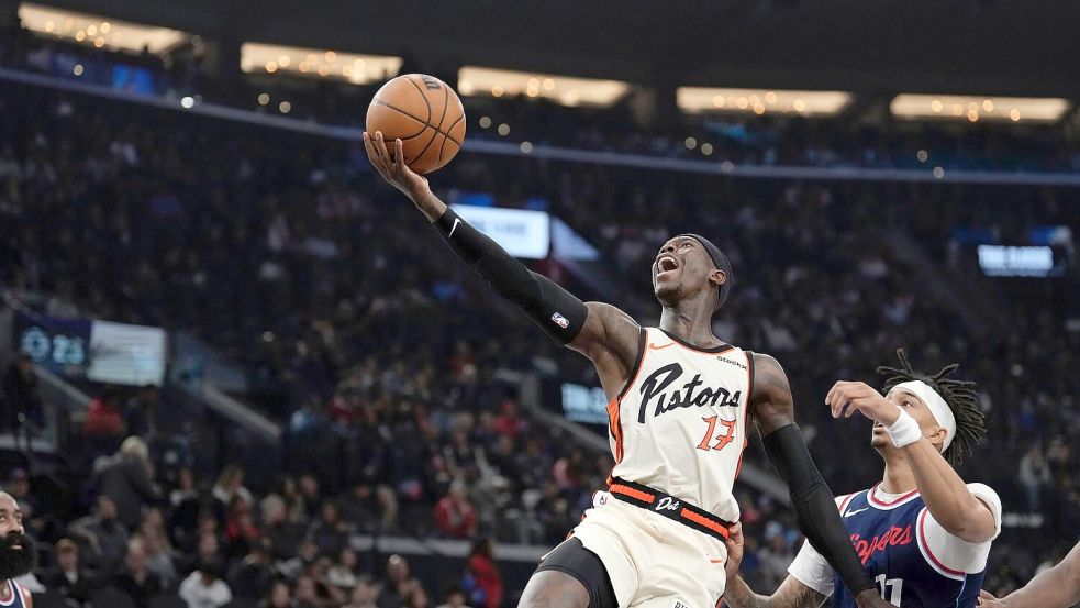 Dennis Schröder spielte gut, konnte die Niederlage der Pistons aber nicht abwenden. Foto: Mark J. Terrill/AP/dpa