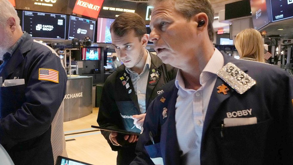 Die Stimmung an der Wall Street leidet unter dem Strafzoll-Chaos. Foto: Richard Drew/AP/dpa