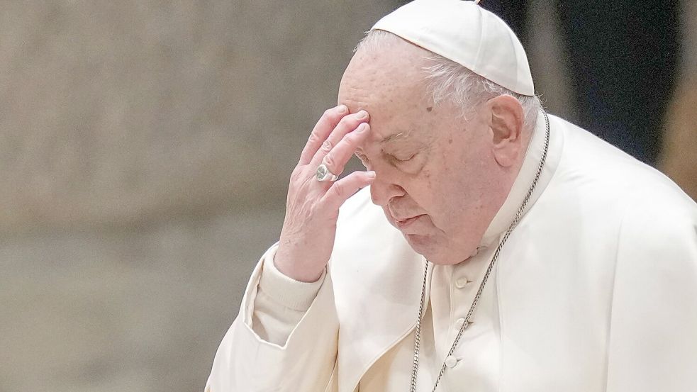 Seit dem 14. Februar liegt der Papst im Krankenhaus (Archivbild). Foto: Andrew Medichini/AP/dpa