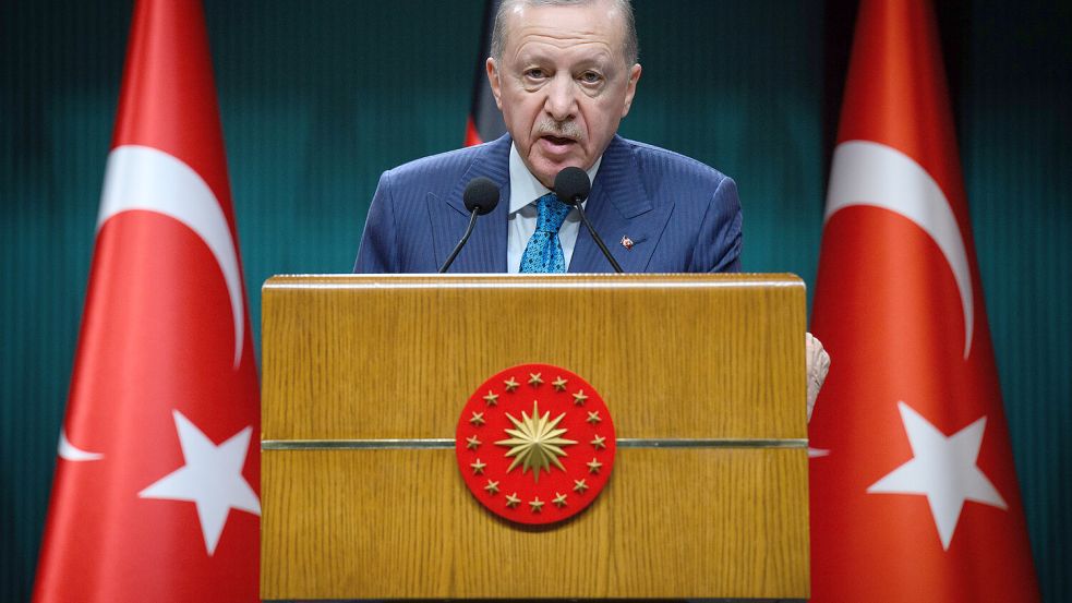 Zieht alle Register, um seinen größten Konkurrenten zu schwächen: Präsident Recep Tayyip Erdogan. Foto: DPA/Bernd von Jutrczenka