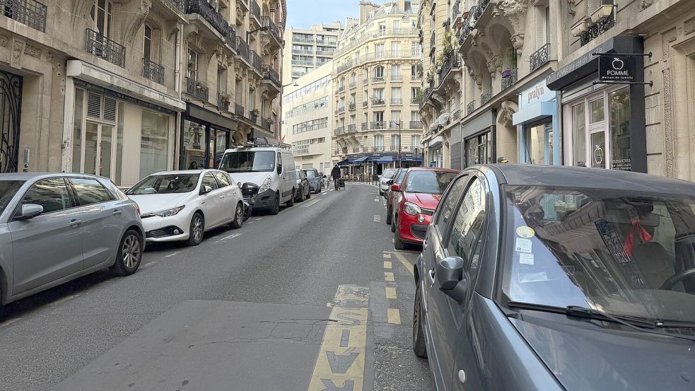 500 weitere Straßen sollen in Paris autofrei werden. (Archivbild) Foto: Rachel Boßmeyer/dpa