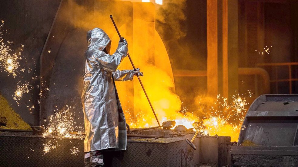 Jobabbau In Der Stahlindustrie: Thyssenkrupp-Stahl Will Tausende Jobs ...