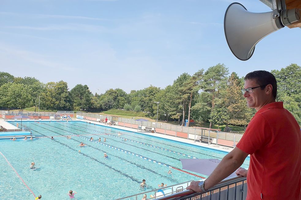 Wie Man Die Warteschlange Vorm Freibad Umgehen Kann - General-Anzeiger