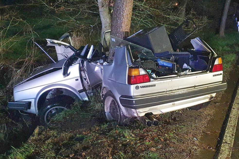 J Hriger Autofahrer Stirbt Bei Unfall In Gro Efehn General Anzeiger